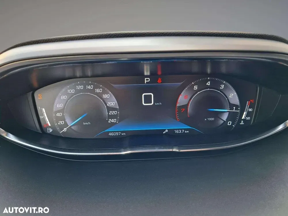 Peugeot 3008 1.2 PureTech 130 EAT8 GT — imagine 6