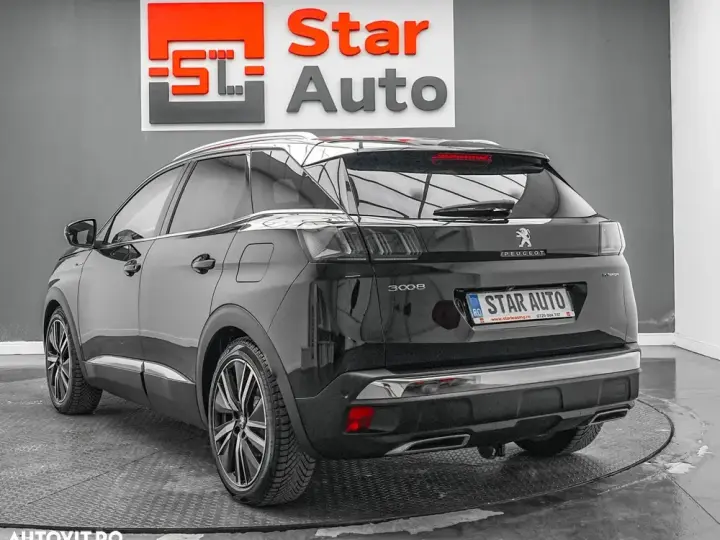 Peugeot 3008 II PHEV 300 EAT8 4X4 GT