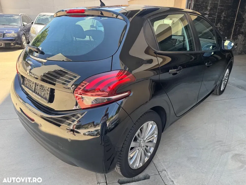 Peugeot 208 I 82 PureTech Style — imagine 6