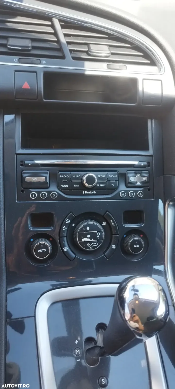 Peugeot 3008 I e-HDi 115 ETG6 Stop&Start Active — imagine 3