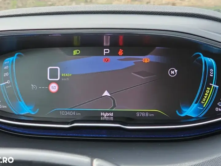 Peugeot 3008 II PHEV 300 EAT8 4X4 Allure Pack