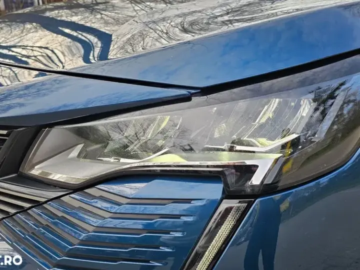 Peugeot 3008 II PHEV 300 EAT8 4X4 Allure Pack