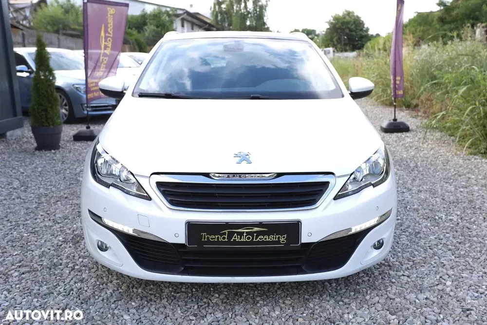 Peugeot 308 PureTech 110 Stop & Start Allure — imagine 5