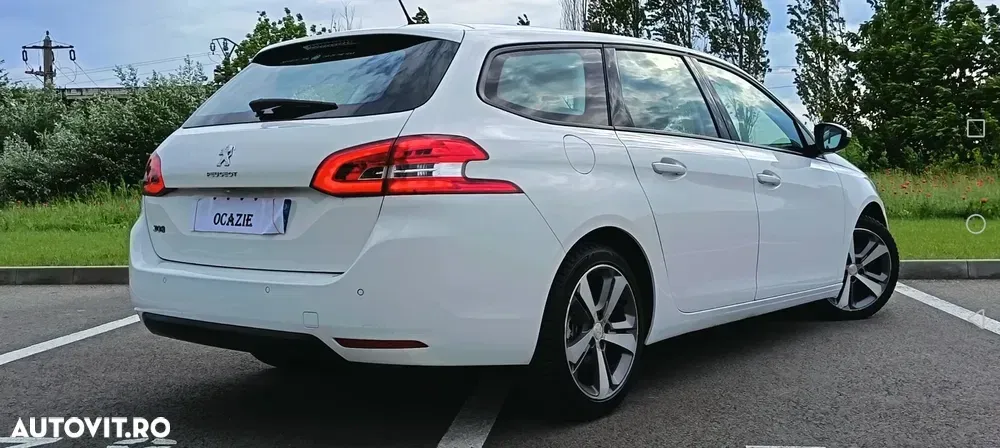 Peugeot 308 II 1.6 e-HDI FAP STT Allure — imagine 3