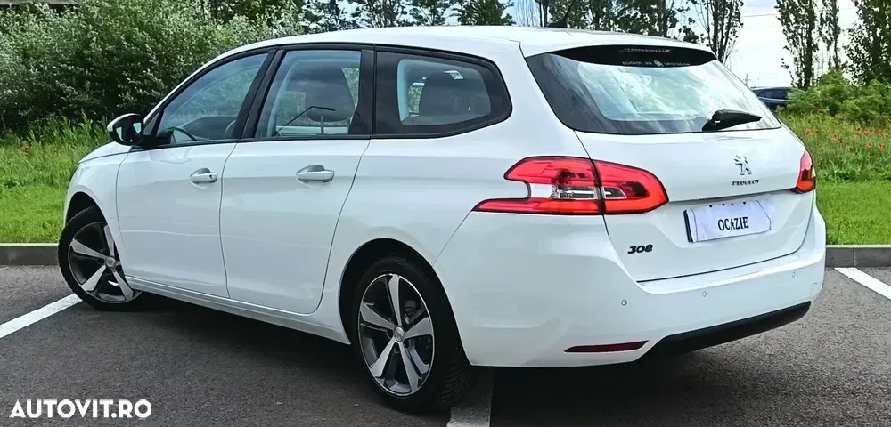 Peugeot 308 II 1.6 e-HDI FAP STT Allure — imagine 4