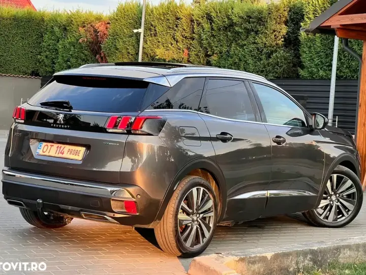 Peugeot 3008 II PHEV 300 EAT8 4X4 GT