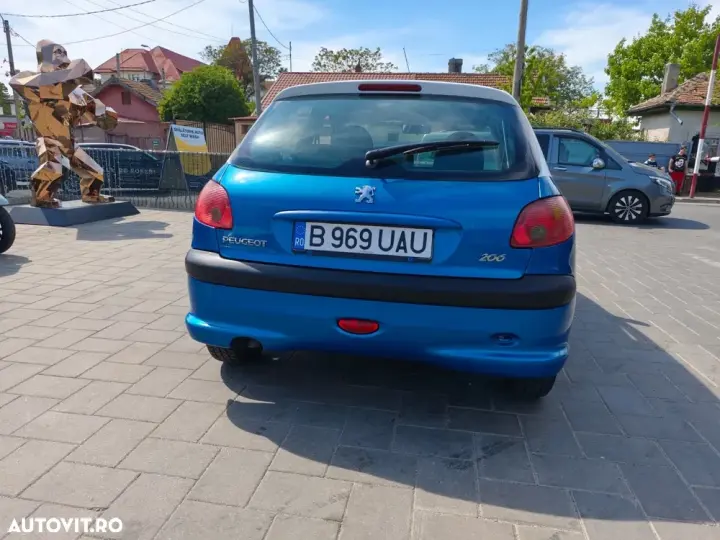 Peugeot 206