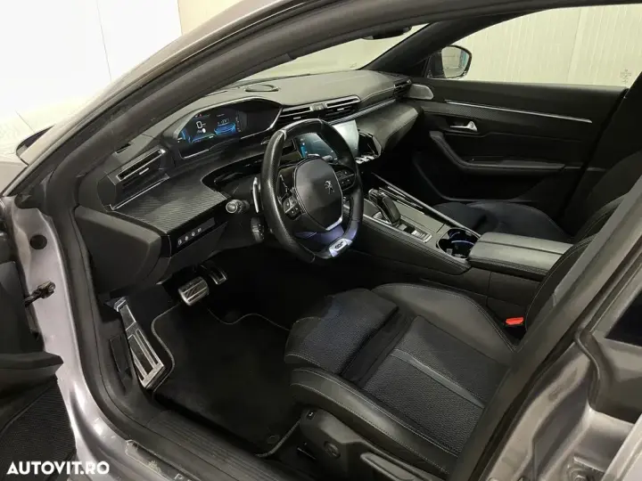 Peugeot 508 II PHEV 225ch EAT8 GT