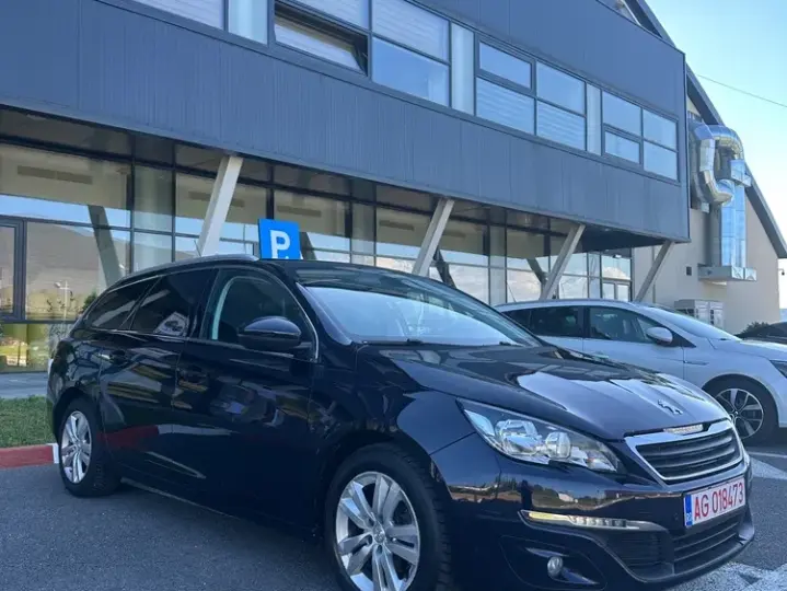 Peugeot 308 II 1.6 e-HDI FAP STT Access