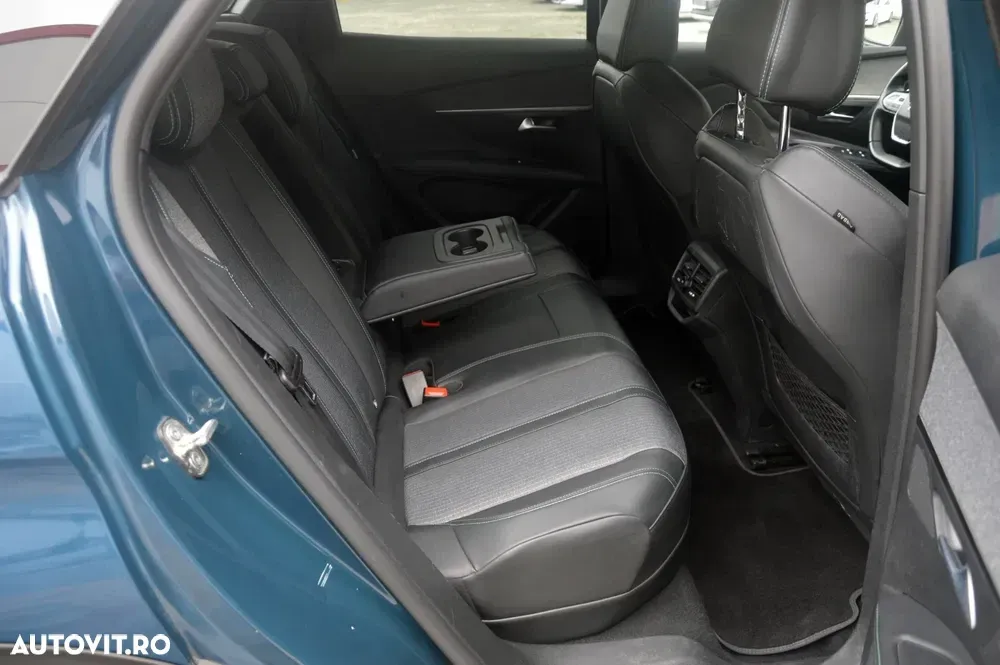 Peugeot 3008 II 225 e-EAT8 Allure — imagine 6
