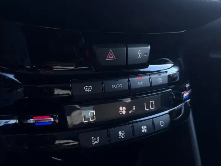 Peugeot 2008 PureTech 110 Stop&Start Crossway