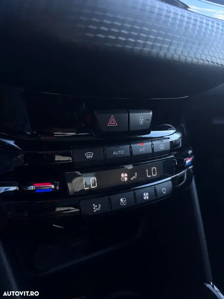 Peugeot 2008 PureTech 110 Stop&Start Crossway — imagine 6