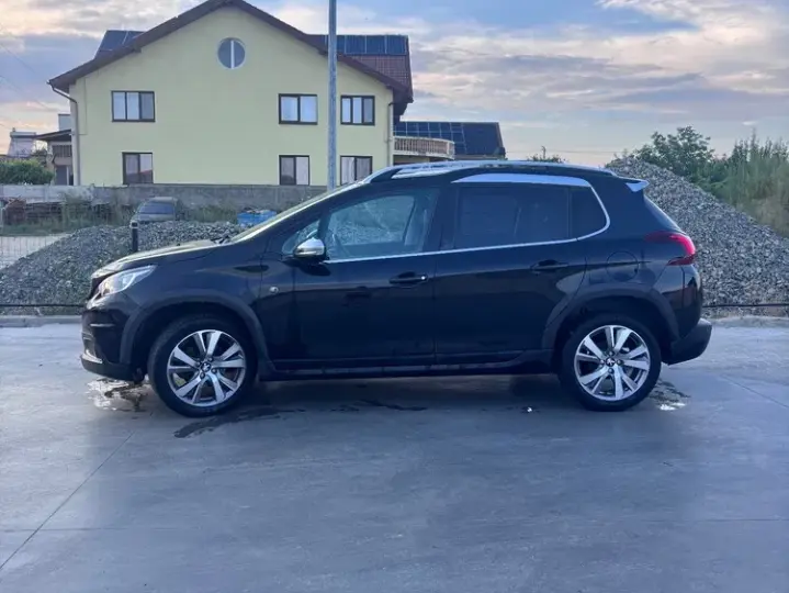 Peugeot 2008 PureTech 110 Stop&Start Crossway