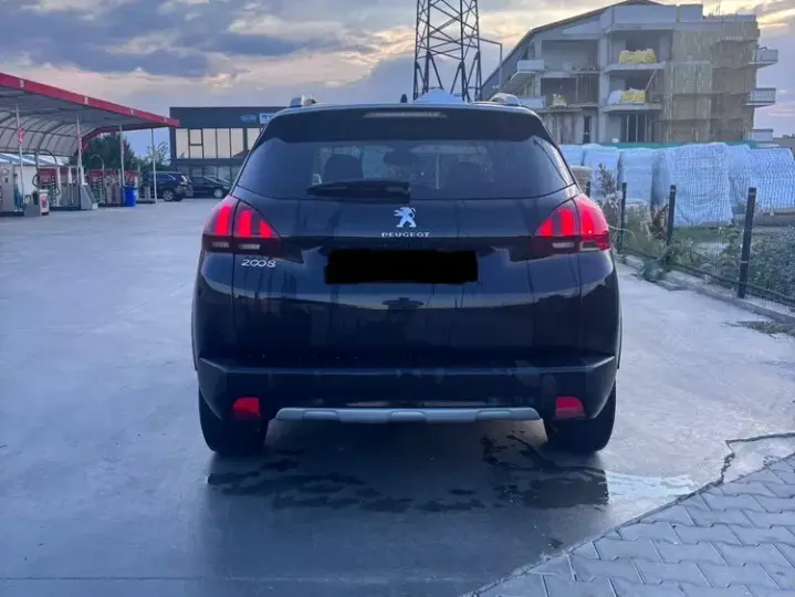 Peugeot 2008 PureTech 110 Stop&Start Crossway
