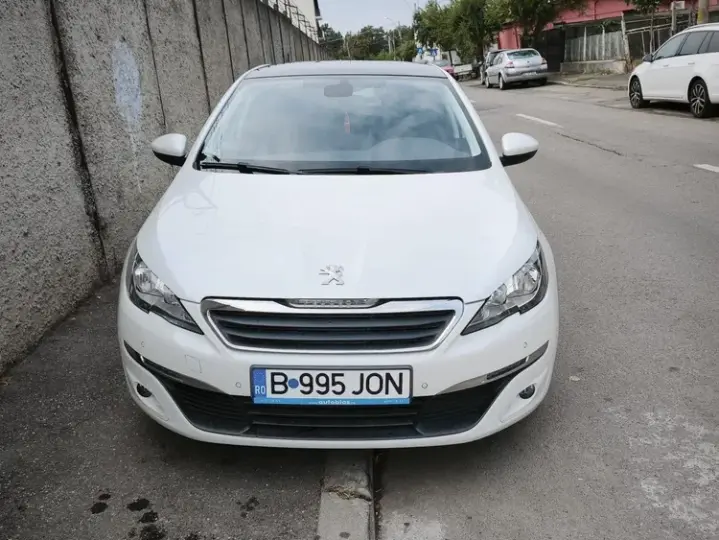 Peugeot 308 II