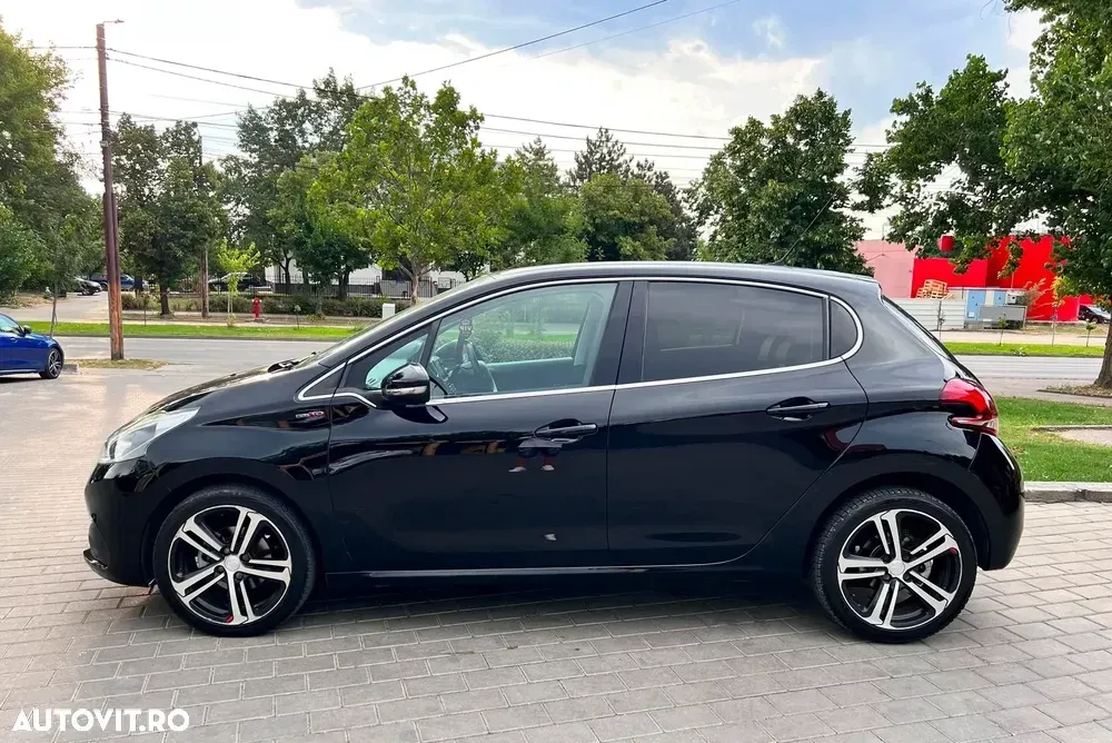 Peugeot 208 1.2 L PureTech Turbo STT Allure — imagine 5