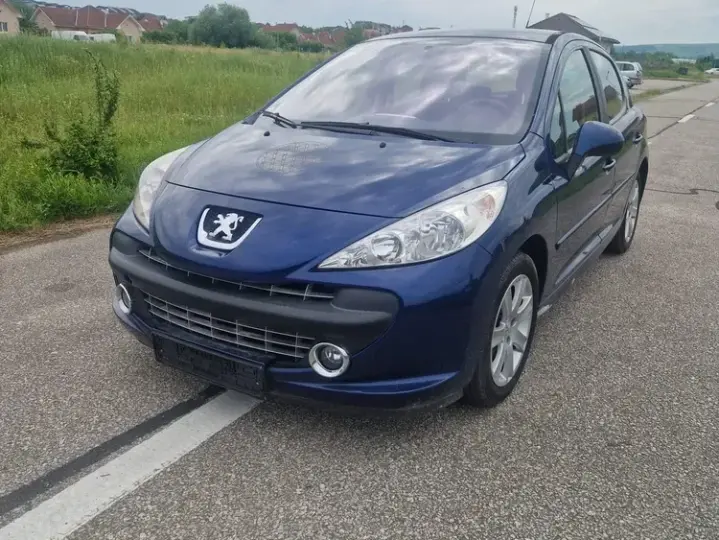 Peugeot 207 1.6E Sport Pack