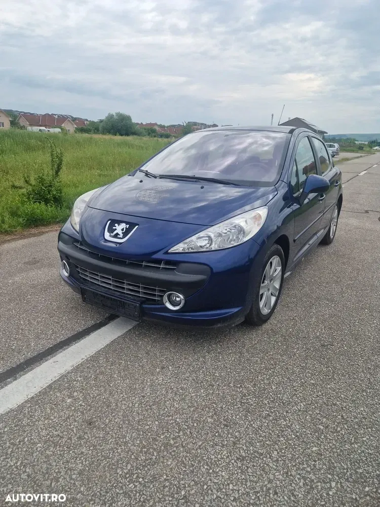 Peugeot 207 1.6E Sport Pack — imagine 2