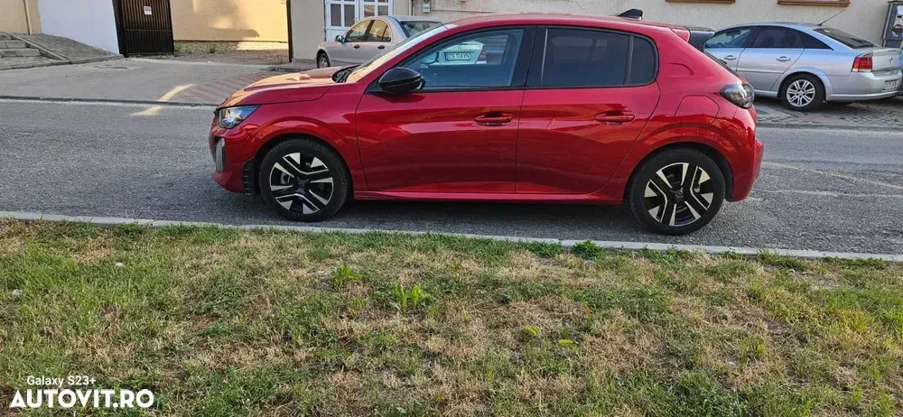 Peugeot 208 II 1.2 L PureTech STT EAT8 Allure — imagine 5