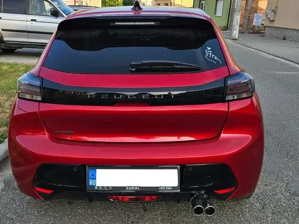Peugeot 208 II 1.2 L PureTech STT EAT8 Allure