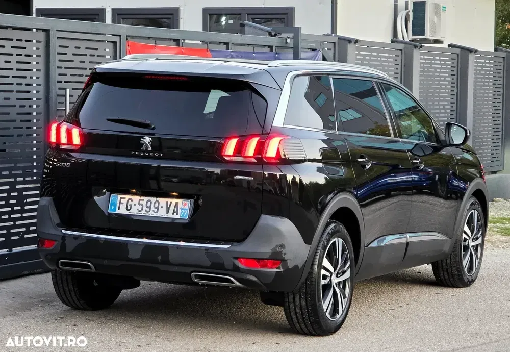 Peugeot 5008 PureTech 180 EAT8 Stop & Start GT Pack — imagine 5