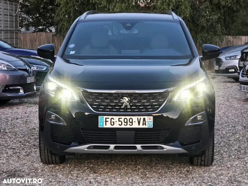 Peugeot 5008 PureTech 180 EAT8 Stop & Start GT Pack — imagine 3