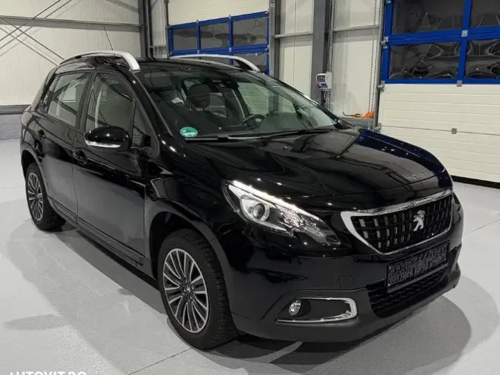Peugeot 2008 I PureTech 82 Allure