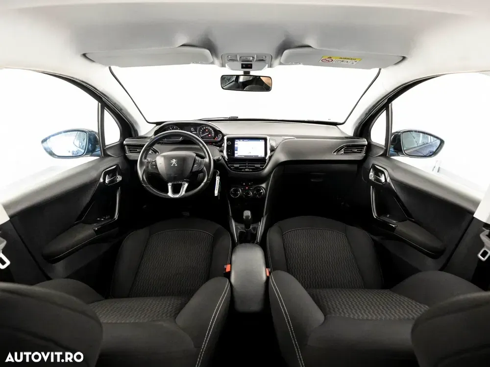 Peugeot 208 I 1.6 BlueHDi FAP Style — imagine 5