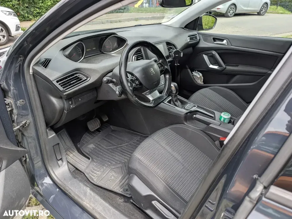Peugeot 308 II 1.6 BlueHDi FAP STT EAT6 Allure — imagine 5