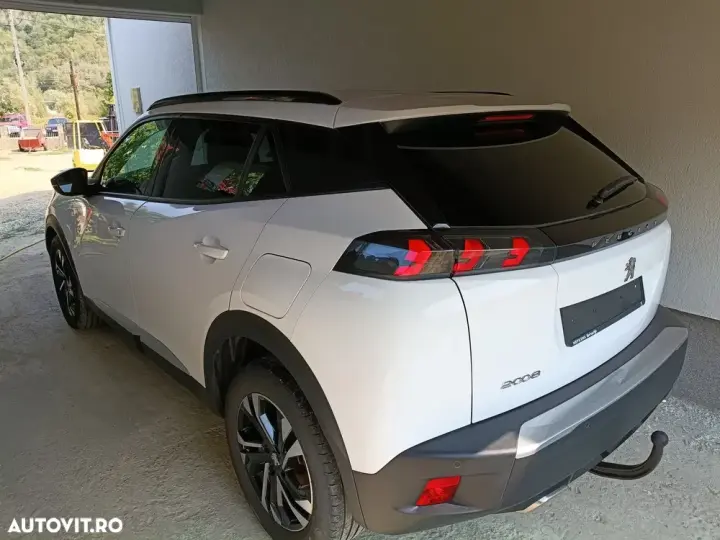 Peugeot 2008 II