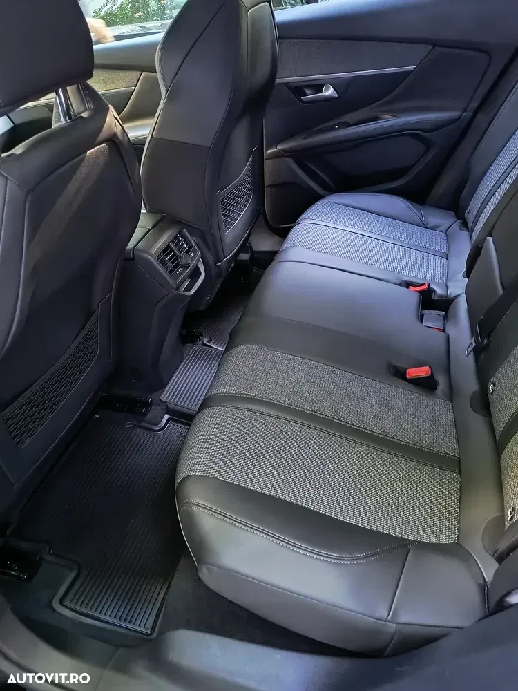 Peugeot 3008 1.2 PureTech Turbo S&S Allure — imagine 3
