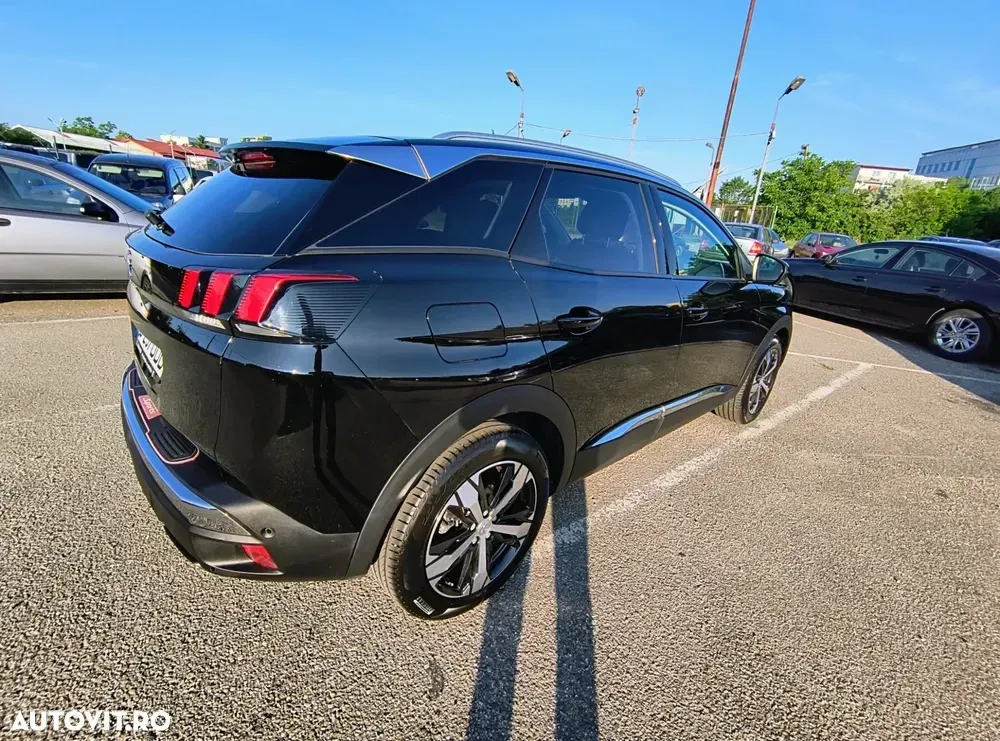 Peugeot 3008 1.2 PureTech Turbo S&S Allure — imagine 6