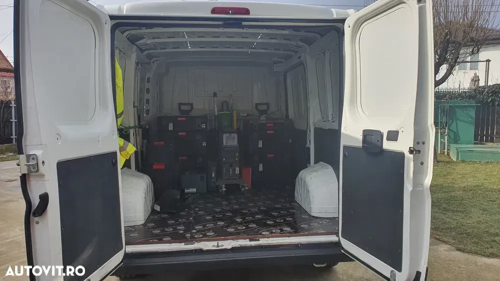 Peugeot Boxer HDi L1H1 Allure — imagine 5