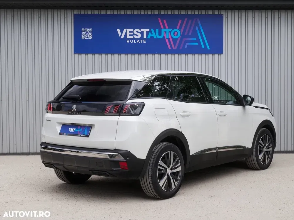Peugeot 3008 II PureTech 130 Stop & Start Allure — imagine 4