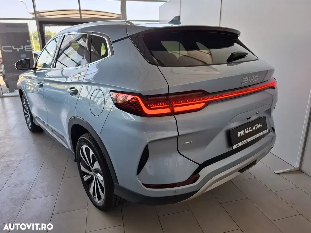 BYD Seal U DM-i AWD PHEV Design — imagine 4
