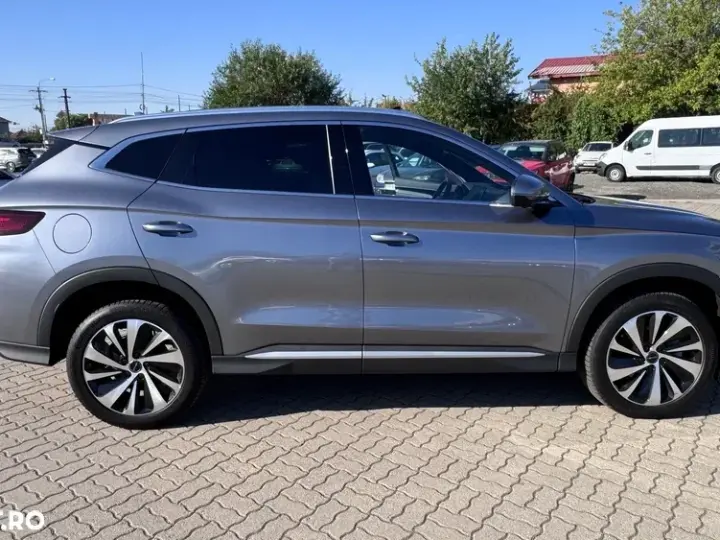BYD Seal U DM-i PHEV Boost