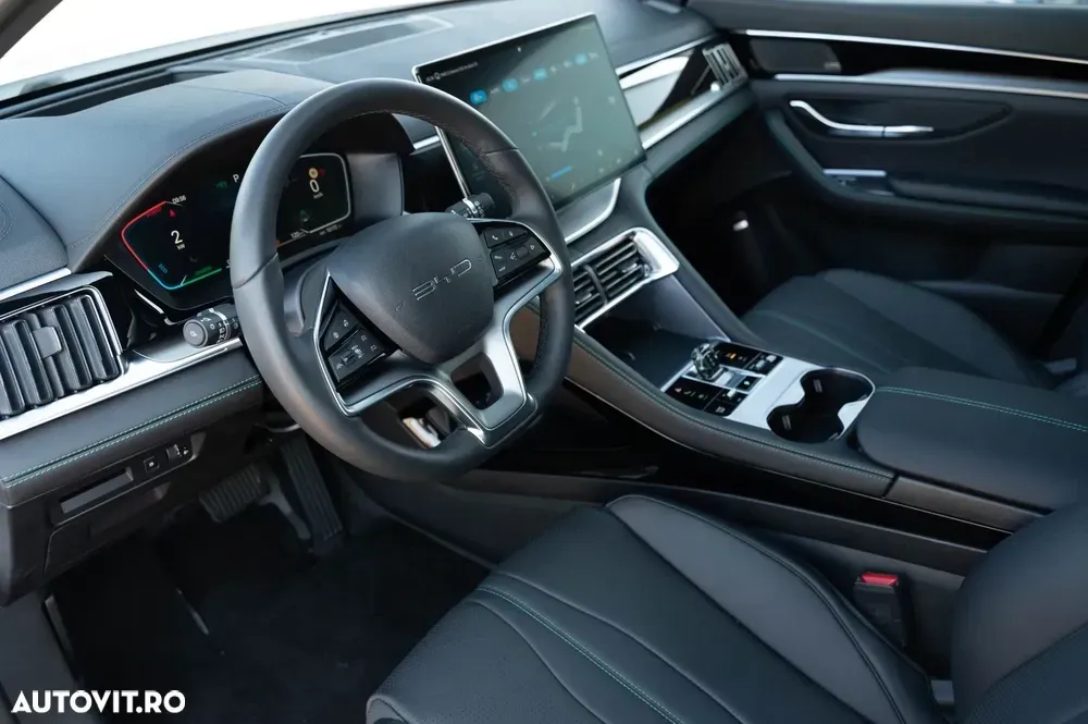 BYD Seal U DM-i AWD PHEV Design — imagine 5