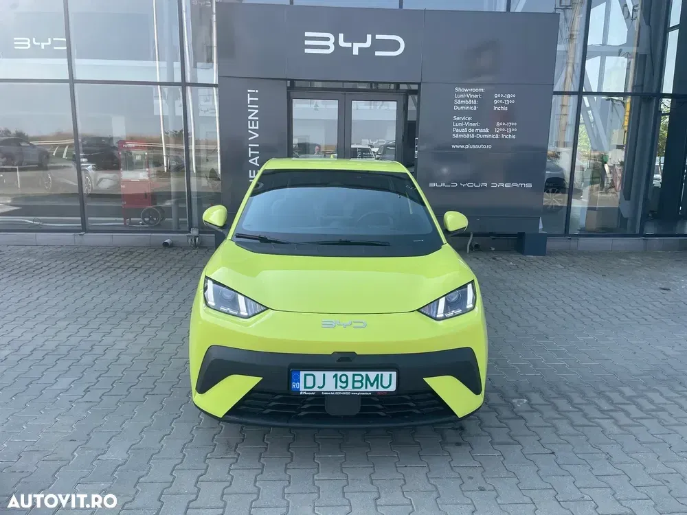 BYD Dolphin 30 kWh Active — imagine 3