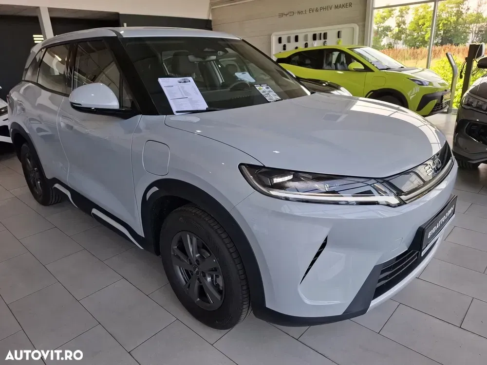 BYD Atto 2 1.5 DM-i PHEV Active — imagine 3