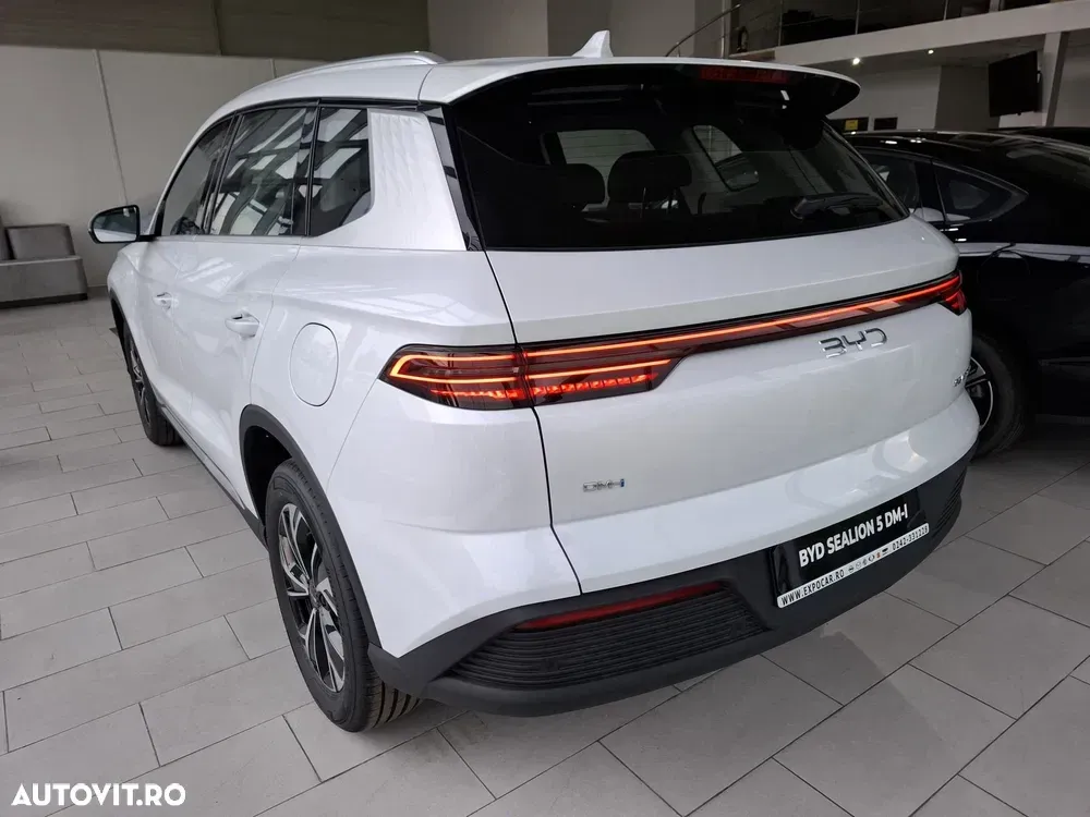 BYD Sealion 5 DM-i PHEV Comfort — imagine 4
