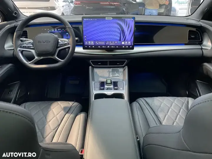 BYD Sealion 7