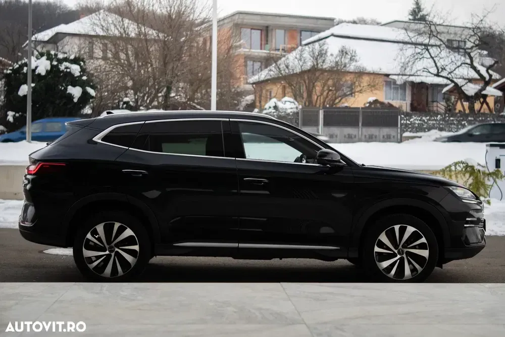 BYD Seal U DM-i PHEV Boost — imagine 4