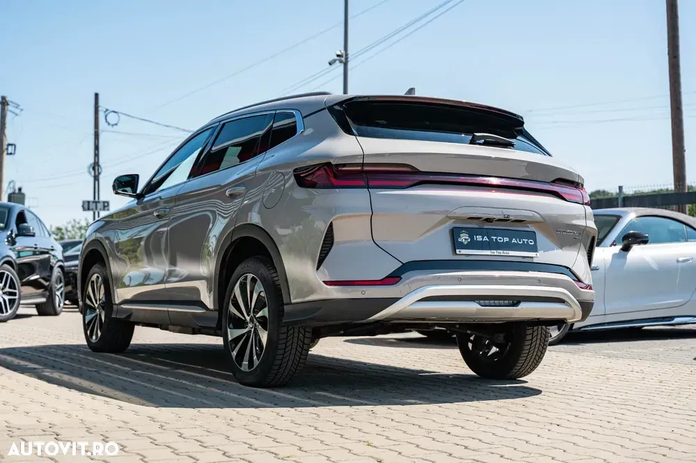 BYD Seal U DM-i PHEV Comfort — imagine 4