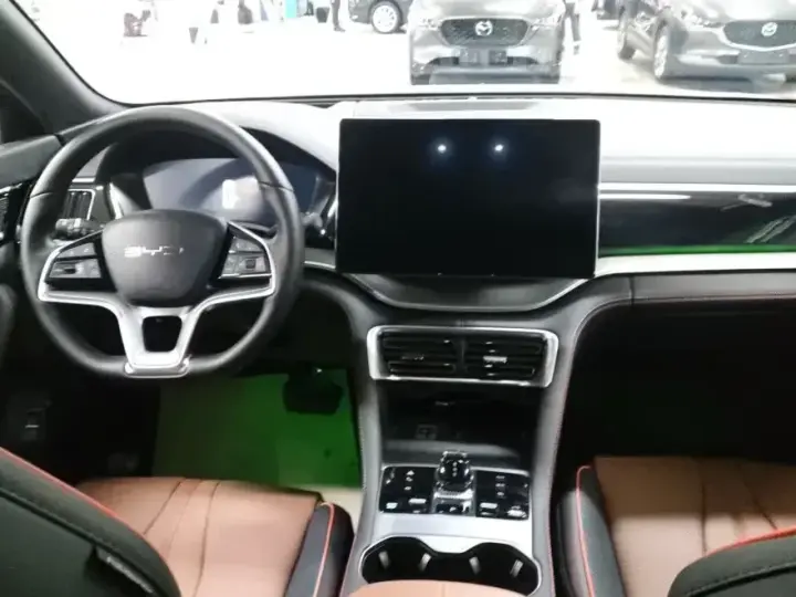 BYD Seal U DM-i PHEV Boost