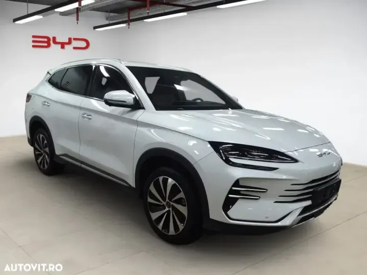 BYD Seal U DM-i PHEV Boost