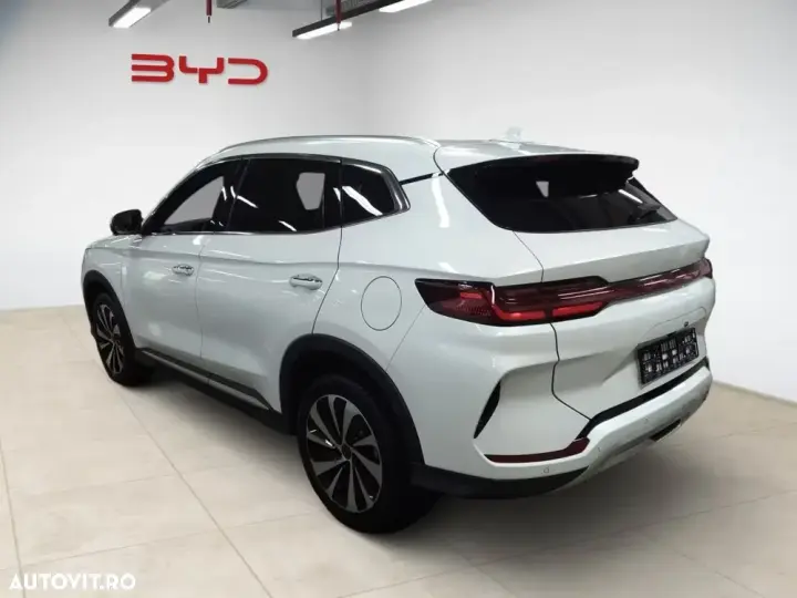 BYD Seal U DM-i PHEV Boost