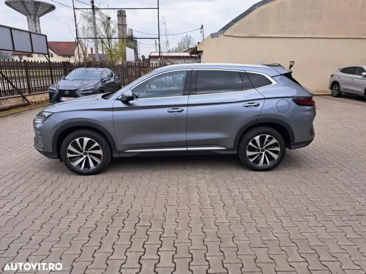 BYD Seal U