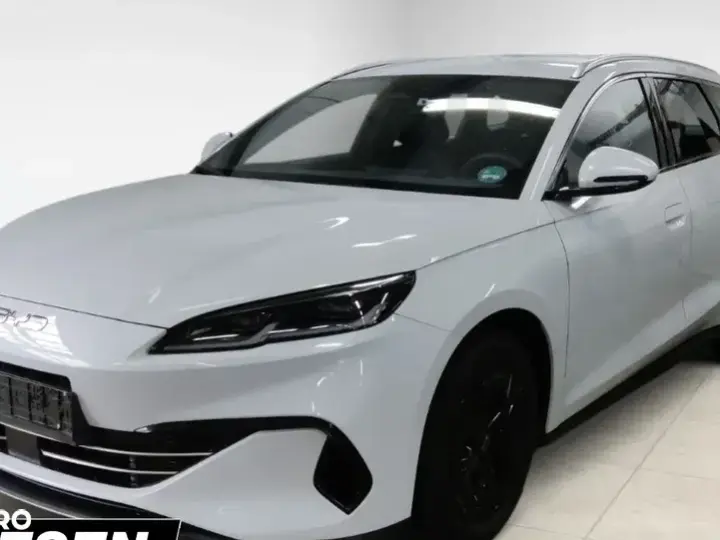 BYD Seal 6 DM-i PHEV Boost