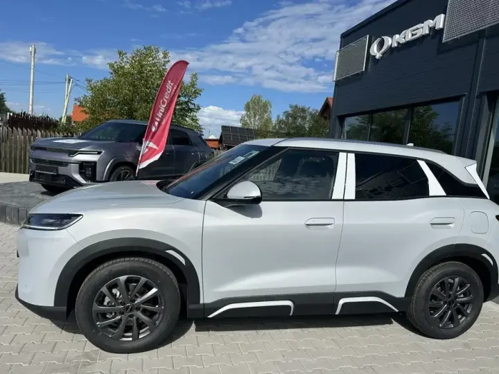 BYD Atto 2 1.5 DM-i PHEV Active