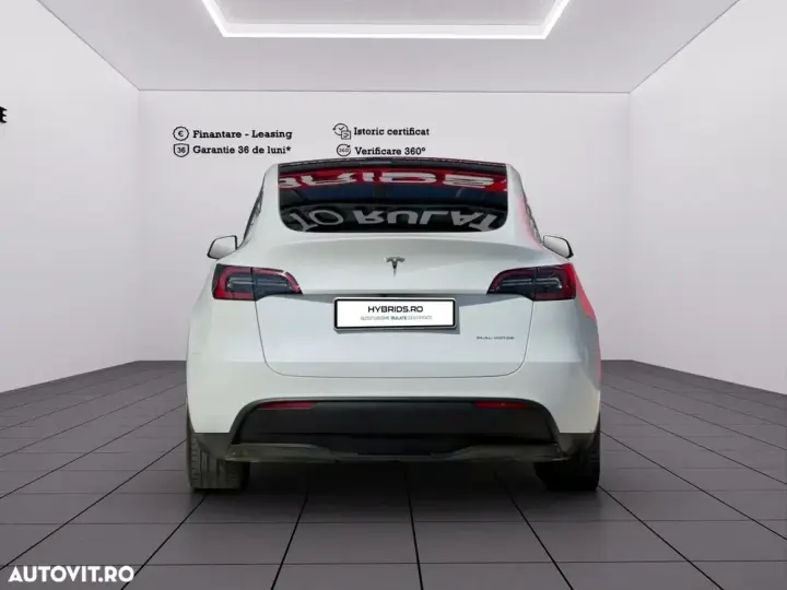 Tesla Model Y Long Range Dual Motor AWD